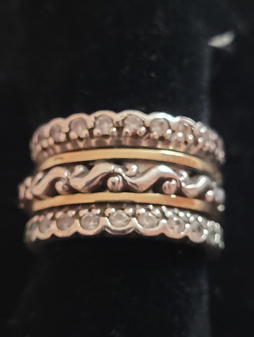 Silver spinner ring